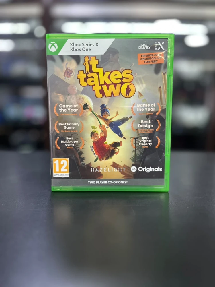 It Takes Two Xbox One / Xbox Series X Midia Fisica